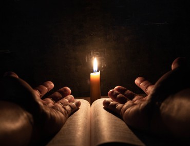 प्रबुद्ध जीवन जीने के लिये तथाकथित धार्मिकता जरुरी नहीं